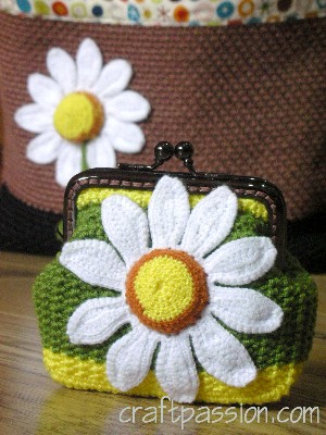 daisy-purse.jpg