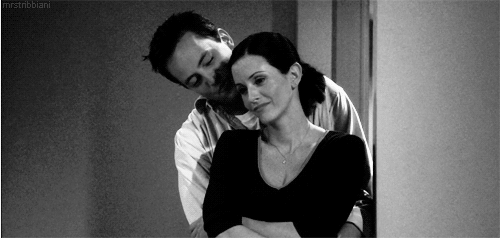 Mondler-Forever-GIFs-3-monica-and-chandler-34099435-500-238.gif