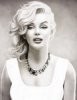 marilyn_monroe_by_amirulhafiz-d55o8bc.jpg