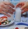 Turk-Rakisi-Turkish-Raki-Raki-Gazete-Falez.jpg
