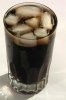www_manzara_be_-_Bir_bardak_buzlu_kola.jpg