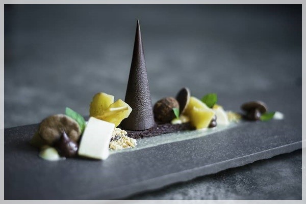 essiz-yemek-kusursuz-ortam-fine-dining-nedir-2.jpg