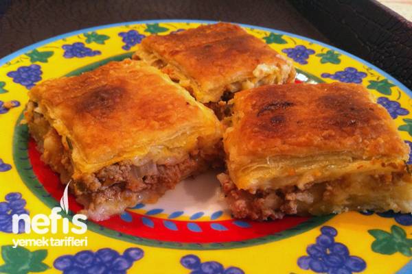 milfoylu-yufkali-borek-yapimi-foto.jpg
