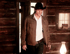 tumblr_n7a8o54m721s7go4oo6_250.gif