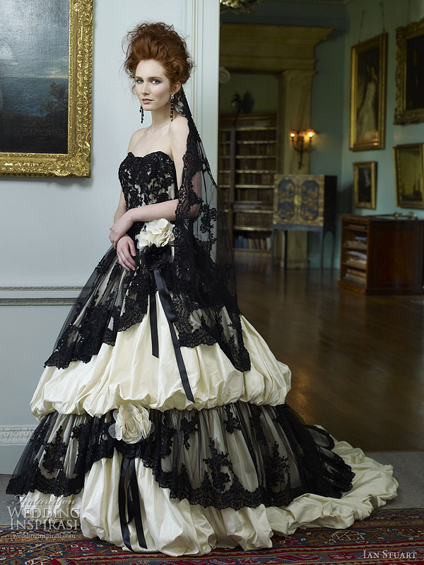 ian-stuart-wedding-dresses-2012.jpg