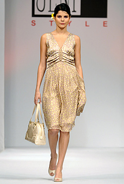 Trends-ss2010-Jeni-3.jpg