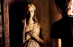 tumblr_mvya21Km8T1s5gtj2o1_r1_250.gif