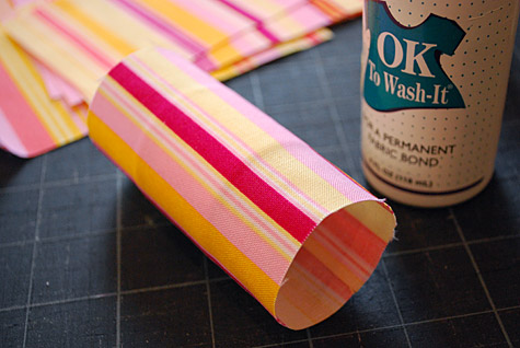 recycled-fabric-napkin-rings-from-saran-wrap-tubes_8.jpg