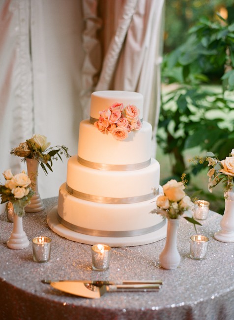 wedding-cakes.jpg