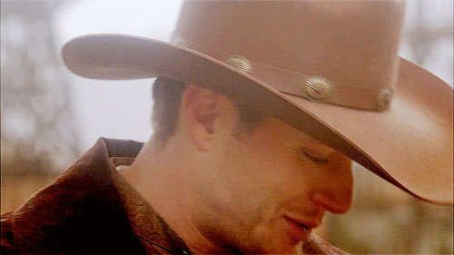 tumblr_lyixv52FLj1r9zf7xo1_500.gif