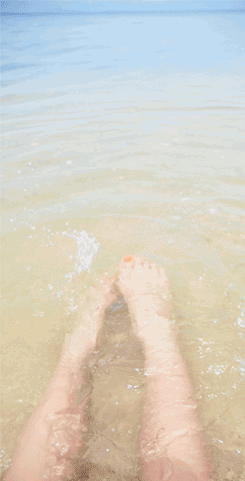 tumblr_inline_monhldu7er1qz4rgp.gif