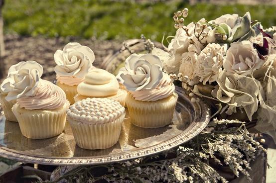 cakes.jpg