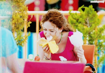 tumblr_nolln1dPwo1tl9f4fo4_400.gif