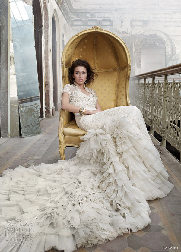 lazaro-2012-wedding-dress.jpg