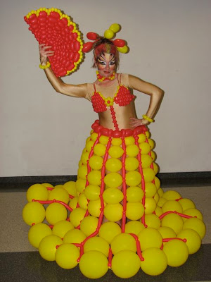 balloon_dresses_05.jpg