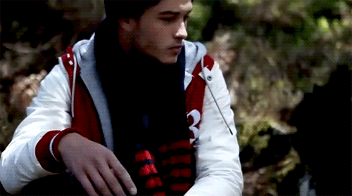 tumblr_mbyh3u9fCj1rcoukno1_500.gif