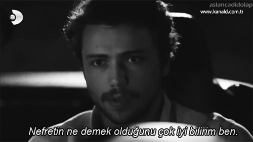 tumblr_ns21wwCcDE1twc2ddo1_500.gif