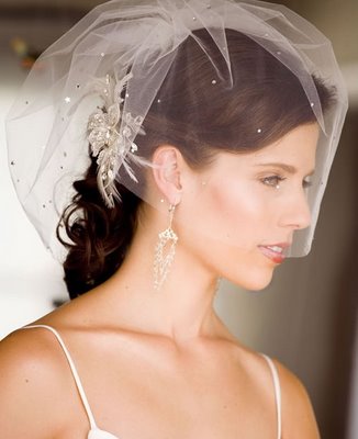 Short-wedding-veil.jpg