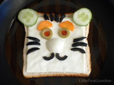 tiger+sandwich+.JPG