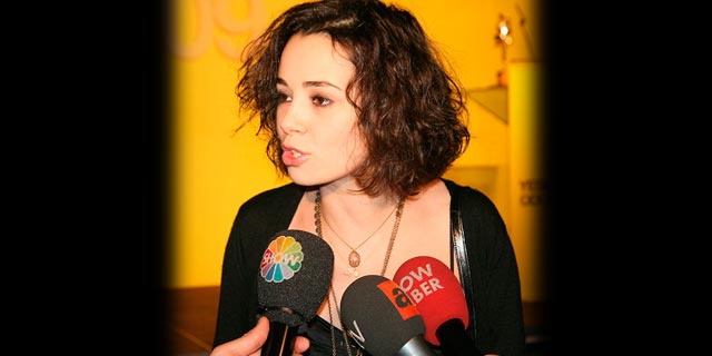 ozgu-namal2011_640.jpg
