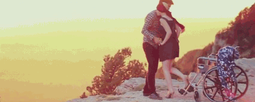 tumblr_lyeyu3jU101r1a8wso2_500.gif
