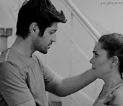 tumblr_nqk29f9Sq11rv22ito1_250.gif