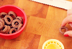 tumblr_mfvaywwEn41rb1ib1o3_250.gif