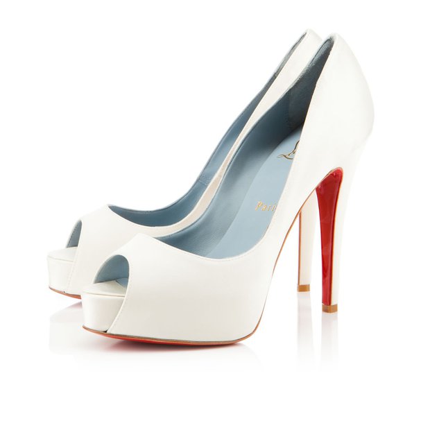 christian-louboutin-hyper-prive-gelin-ayakkabisi.jpg