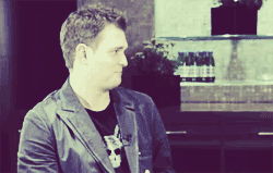 tumblr_leitrkT84k1qb10j9.gif