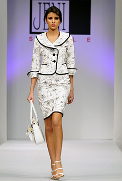 Trends-ss2010-Jeni-20.jpg