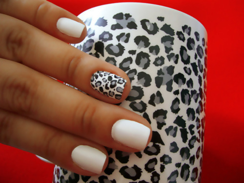 new-nail-design-2012.jpg