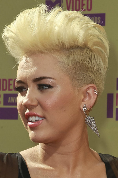 miley_cyrus_vma_hair.jpg