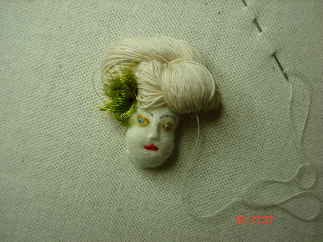 Embroidery_Stumpwork_Face03.jpg