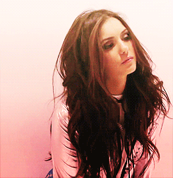 tumblr_lyohuvy1tC1r8zs65o1_250.gif
