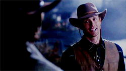 tumblr_m6wv2nPclH1rziwwco1_250.gif