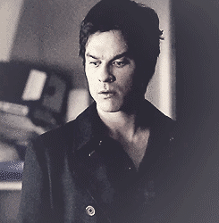 tumblr_n0uo9h9u2B1rxmardo3_250.gif