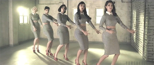 tumblr_n01mvuGJxE1rjns54o1_500.gif