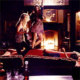 tumblr_mh0w84WPld1rzl7n0o8_r1_250.gif