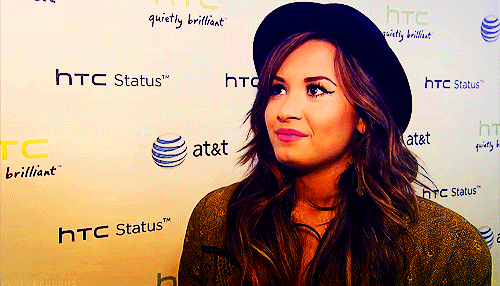tumblr_lr11b9QsxH1qhsafho1_500.gif