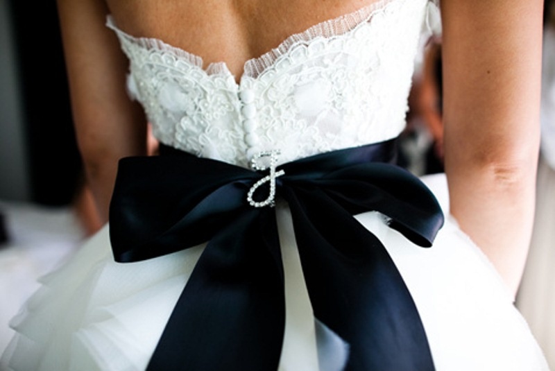 awesome-ideas-for-a-black-and-white-wedding-25%5B1%5D.jpg