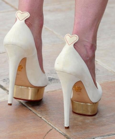 cute-pretty-white-heels--large-msg-134903729207.jpg