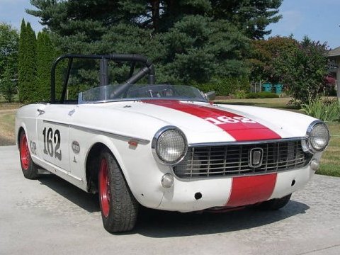 1965_Fiat_1500_Spider_Vintage_Race_Car_For_Sale_Front_1.jpg