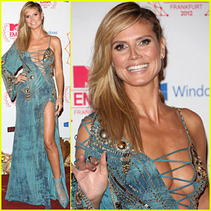 heidi-klum-mtv-emas-2012-red-carpet.jpg