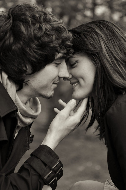 boy-girl-kiss-love-photography-romantic-Favim.com-82191.jpg