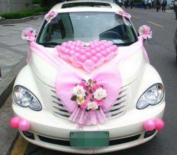wedding-car-decoration-pink.jpg