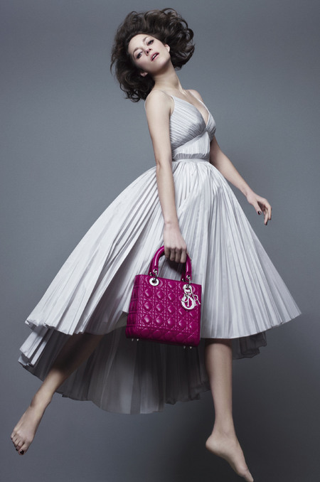 marion-cotillard-lady-dior-handbag-campaign-spring-summer-2014-4.jpg