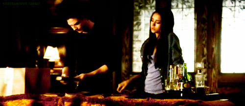 Katherine-Damon-2x16-katherine-pierce-19630983-500-218.gif