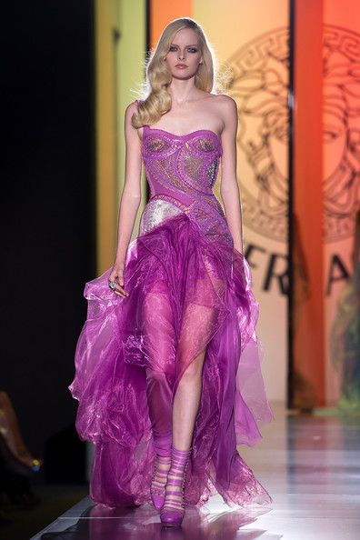 Versace-Latest-Fashion-Dress-2013-20141.jpg