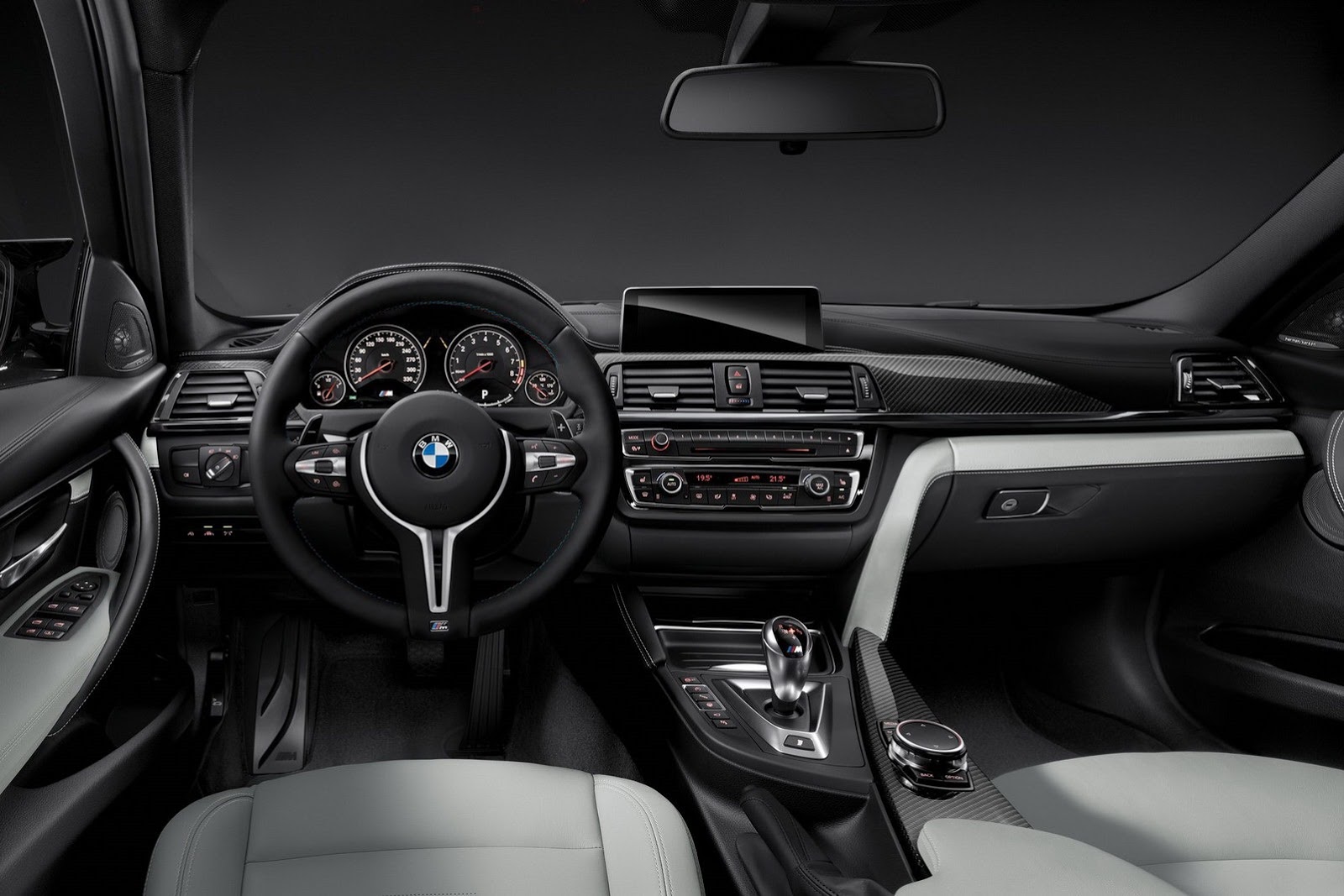 BMW-M3-Sedan-2014-14.jpg