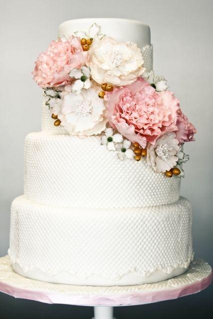 wedding-cake-with-pink-and-gold.jpg